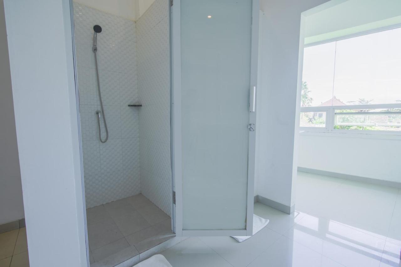 Capsule Inn Bali Легіан Екстер'єр фото