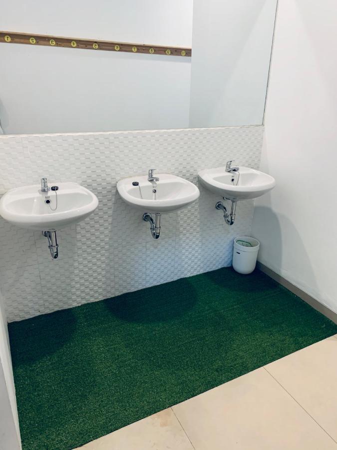 Capsule Inn Bali Легіан Екстер'єр фото